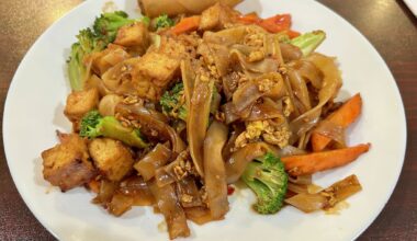 Pad see ew from Thai Restaurant in San Antonio.