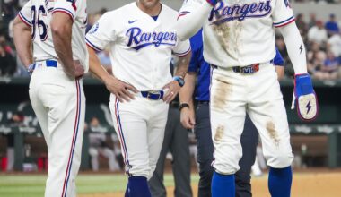 Rangers' Brandon Nimmo exits vs. Diamondbacks after rolling left ankle
