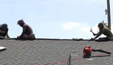 Houston senior receives new roof thanks to nonprofit, roofing company