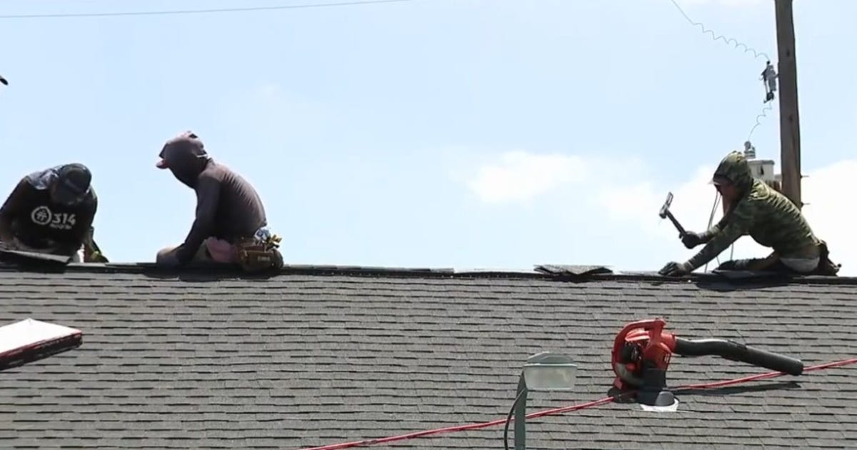 Houston senior receives new roof thanks to nonprofit, roofing company