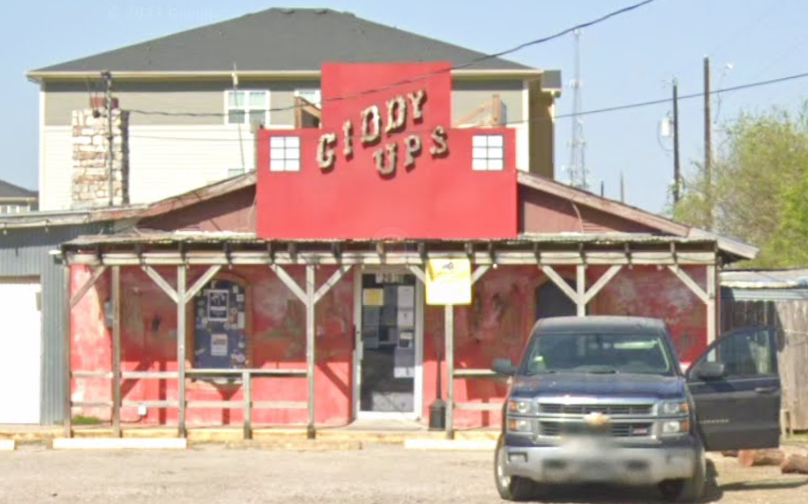 Shuttered Austin honky-tonk Giddy Ups scores epic revival