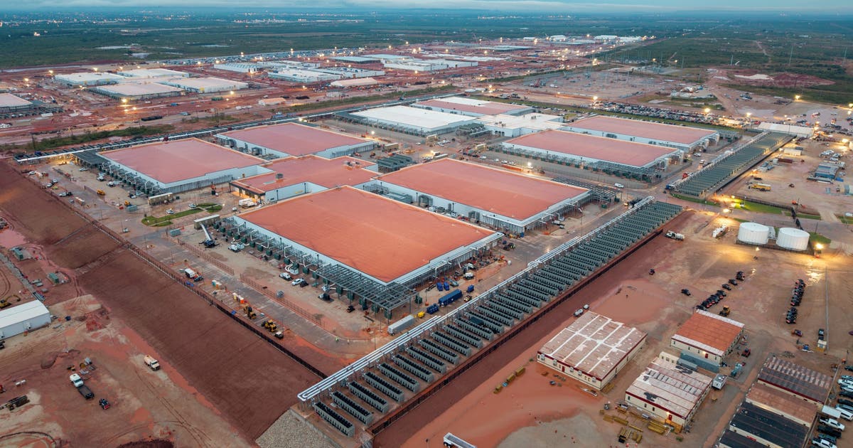 Texas county temporarily halts data center construction