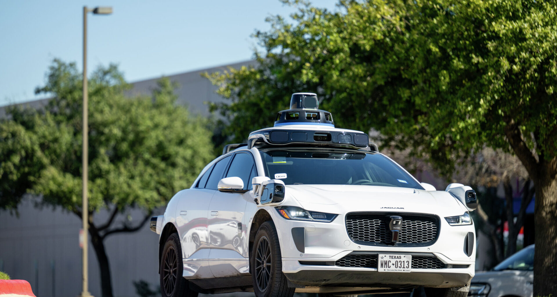 Recalls, investigations hit Texas driverless vehicle companies