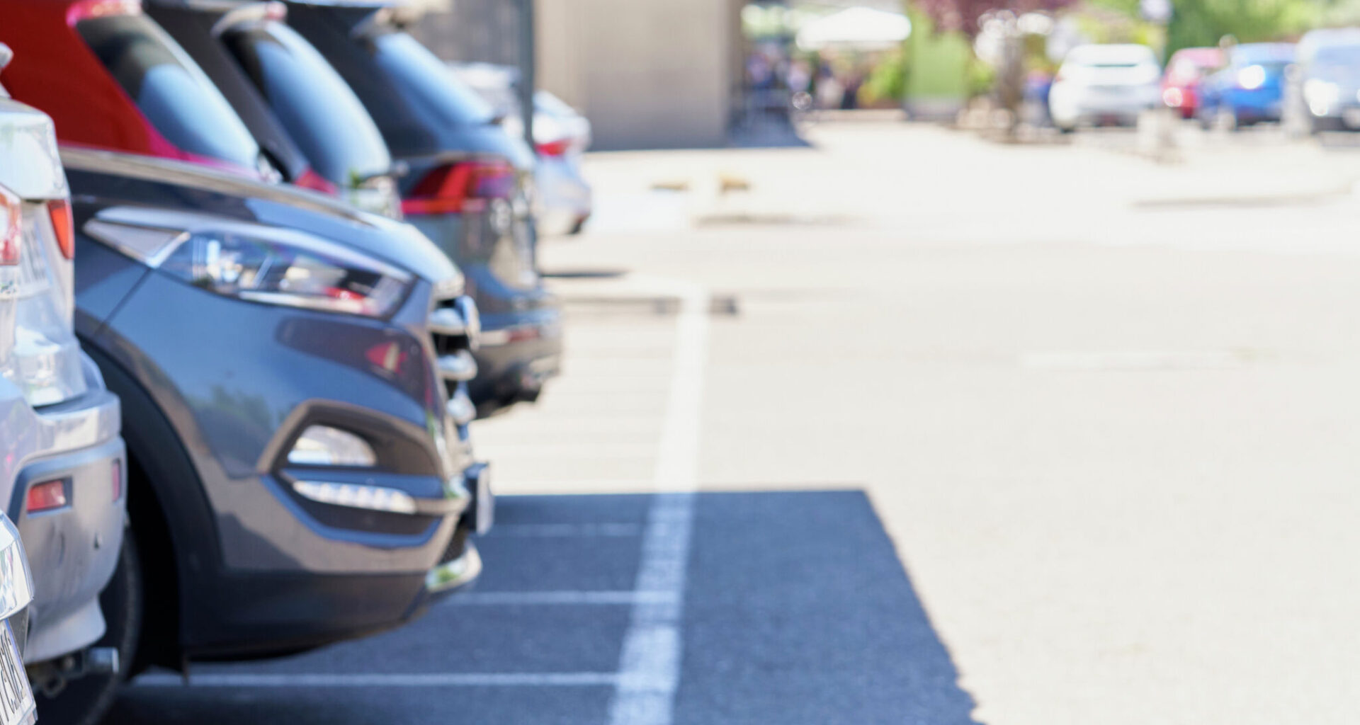 Is it illegal to back into parking spots in Texas?