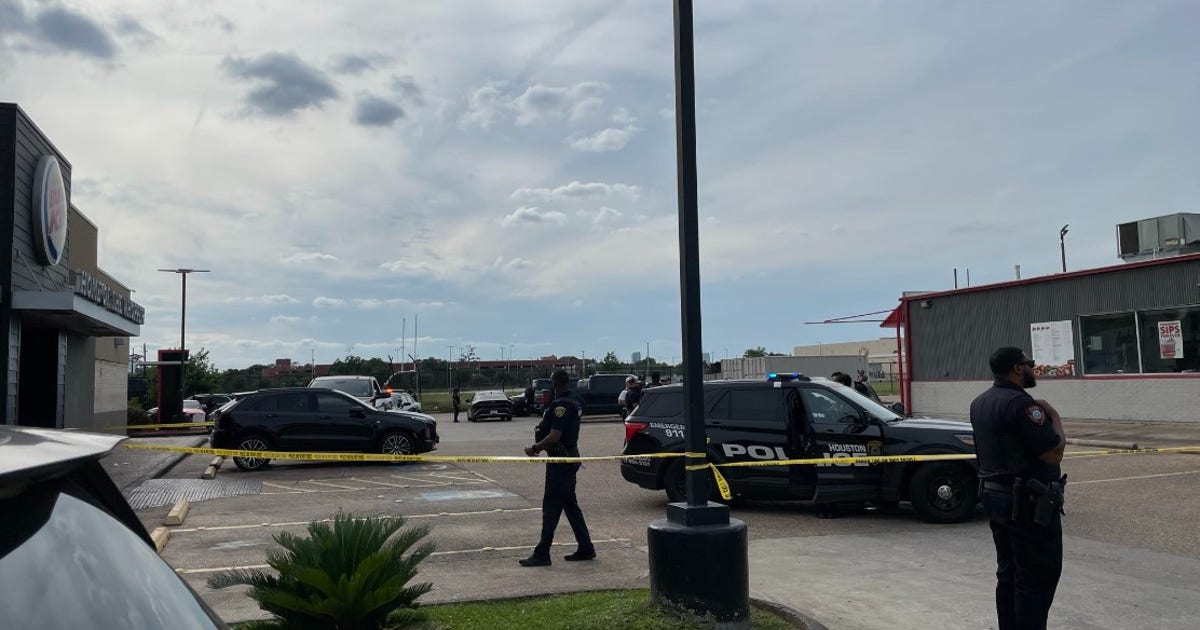 Houston shooting: 2 teens injured following shooting near Yates High School, suspect in custody