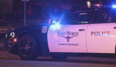 2 suspects dead, 1 officer injured after 2 shootings at same scene in Fort Worth