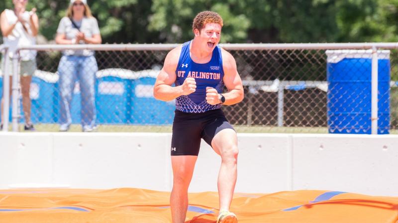 Mavericks Finish WAC Championships; Men Earn Second Place, Women Place Third