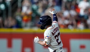 Astros' Jose Altuve set for MRI after awkward swing leaves him with left side soreness