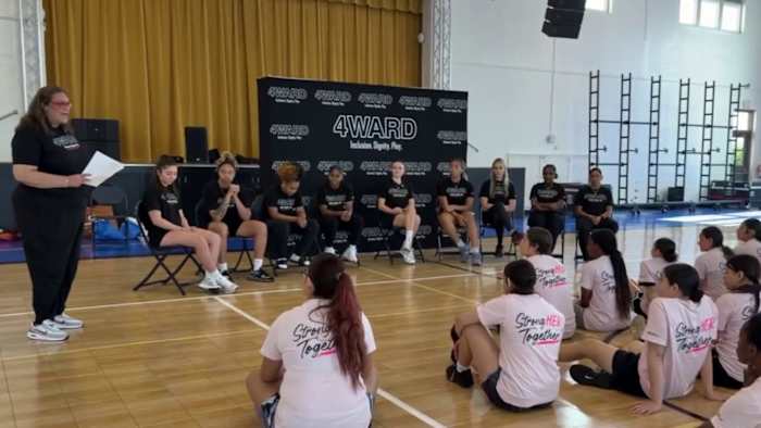 Brandeis alum Rian Forestier hosts free basketball clinic to empower San Antonio girls