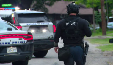 2 men found shot to death at Dallas home, police say suspect in custody after standoff