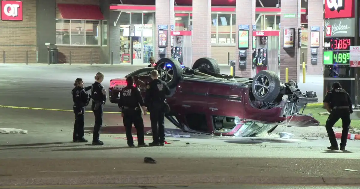 Crash in Pleasant Grove area of Dallas leaves one dead, another injured