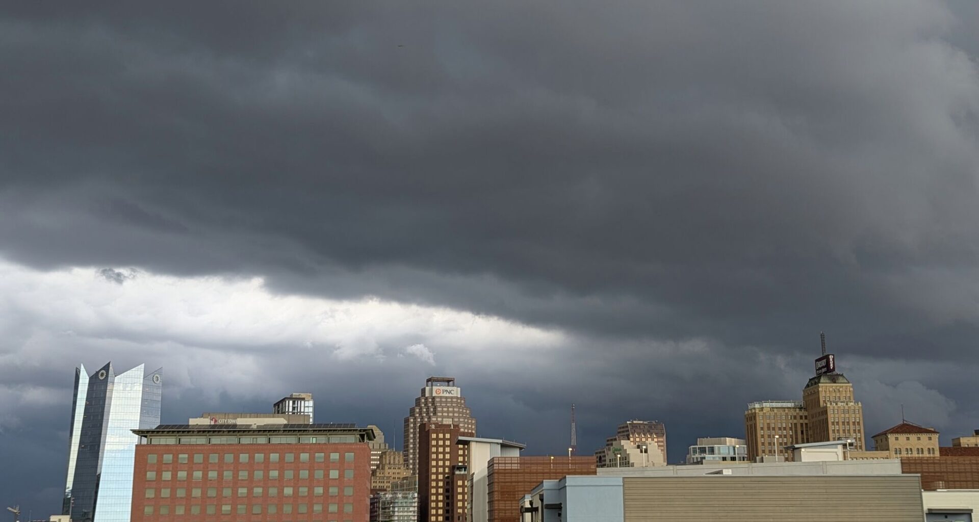 South Texas faces flood, hail risk this week. Here's a timeline.