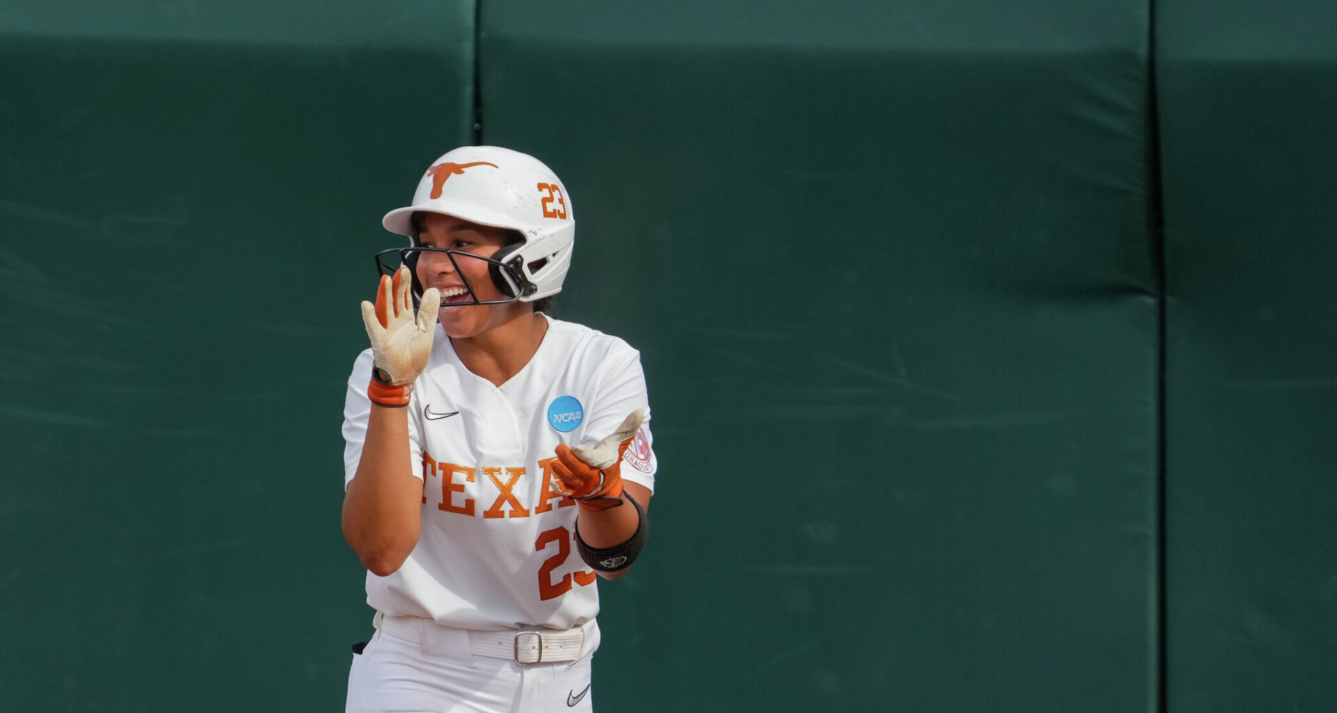 NCAA softball tournament: Texas vs Arizona St schedule, how to watch