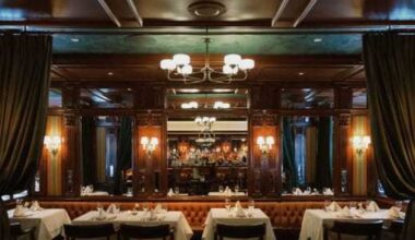 Austin's Driskill Hotel opens dining room as new steakhouse