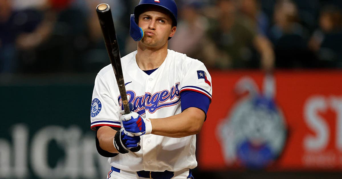 Back issues send Texas Rangers shortstop Corey Seager to injured list amid career-worst stretch