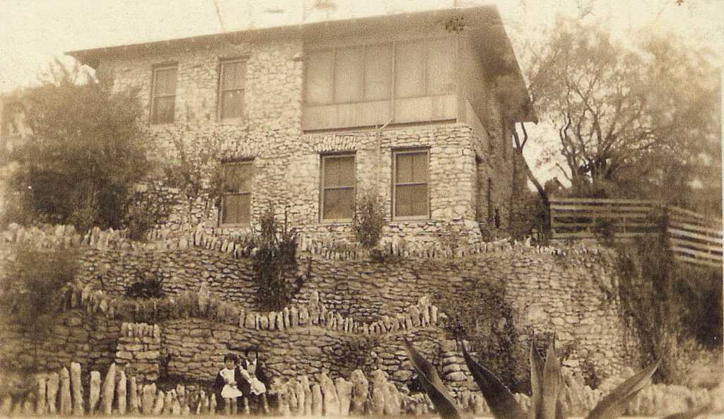 100-year-old house at tea garden still stands in San Antonio