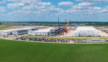 Texas faces extreme water shortage as tech takeover continues