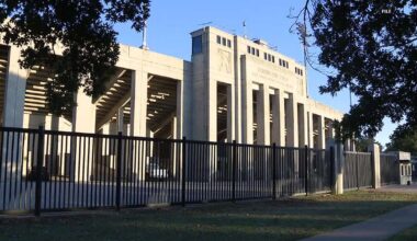 Fort Worth ISD deciding on the future of Farrington Field