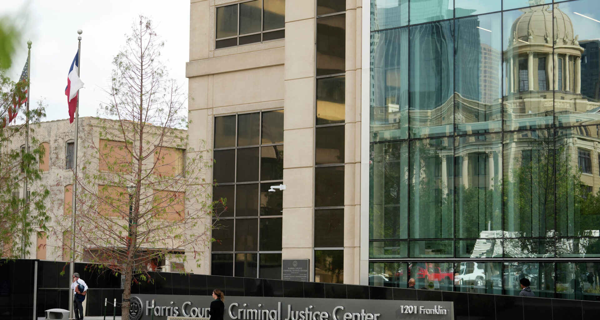 Republican Judge Aaron Burdette resigning from Harris County bench