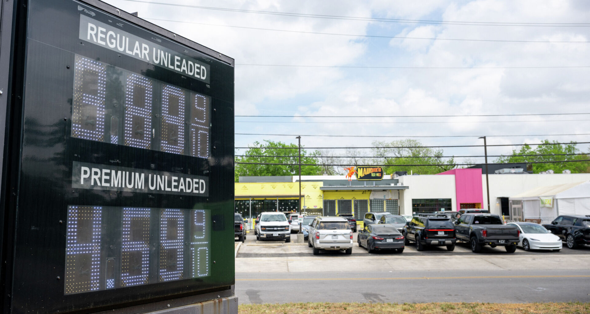Austin's gas prices among worst in Texas ahead of Memorial Day