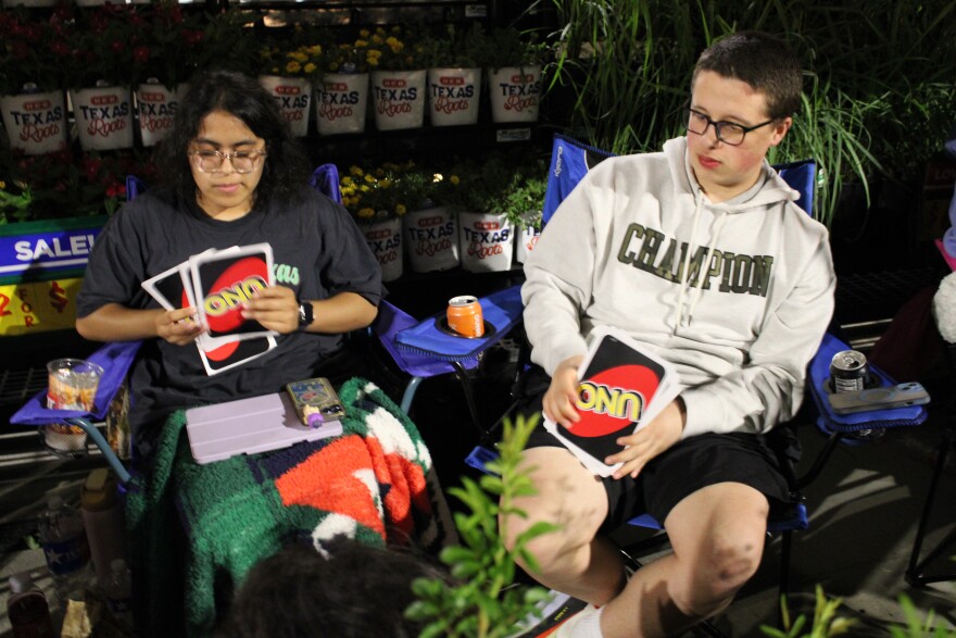 Some customers brought entertainment with them, like cards and tablets for watching TV. May 19, 2026.