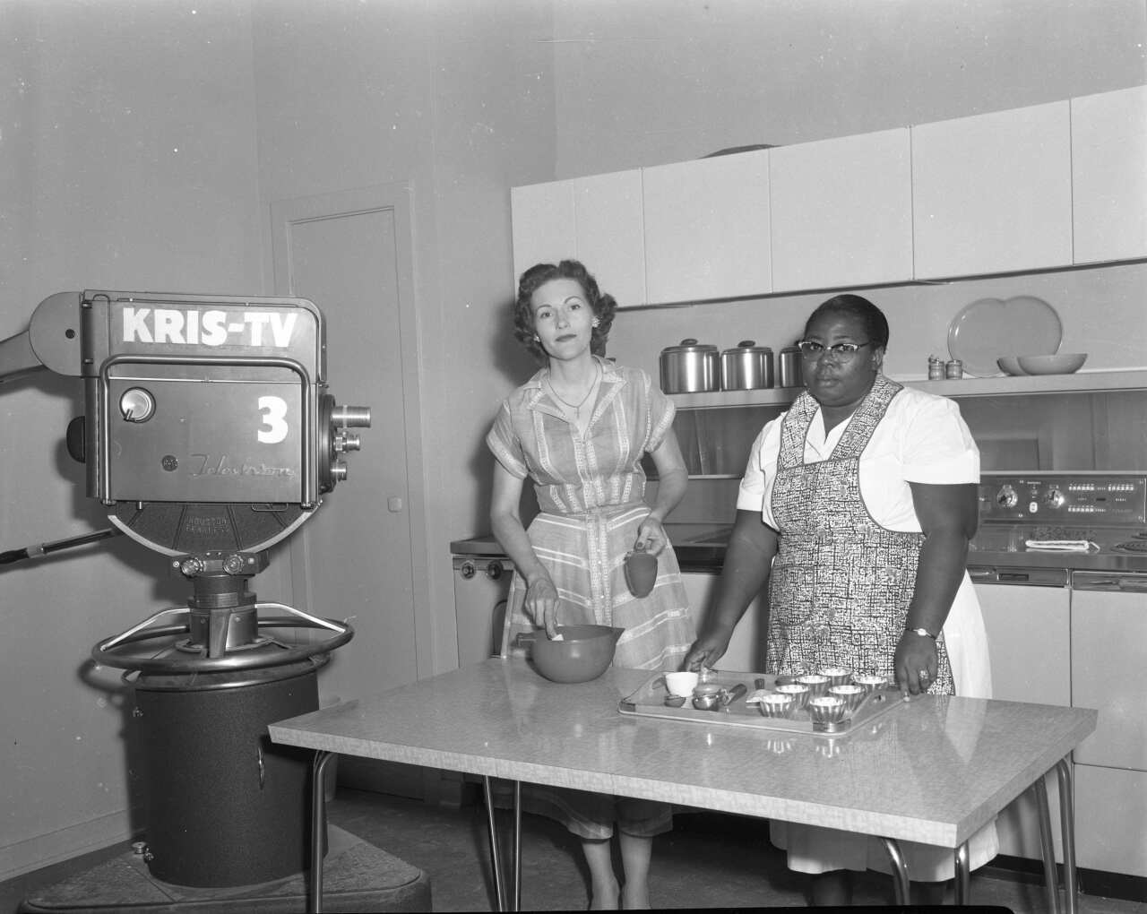 KRIS 1954.jpg
