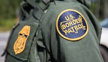 Former border officer admits to fraud in Texas