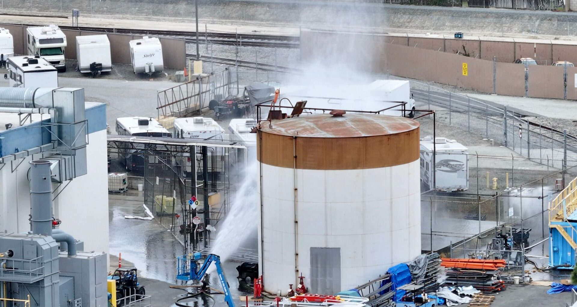 40,000 people under evacuation orders for a chemical tank leak in Southern California