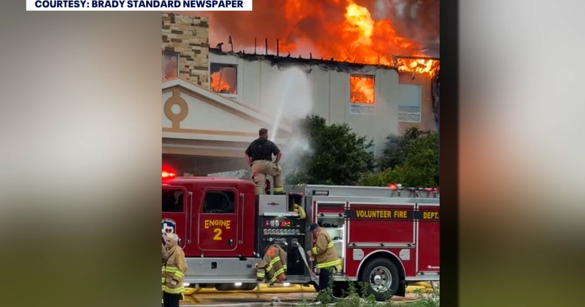 Lightning strike sparks massive fire, destroys hotel in Brady