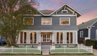 One of Houston's oldest Victorian homes hits market for $1.1M