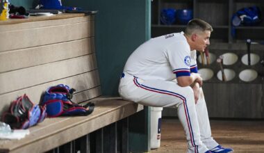 Rangers' Corey Seager (back) has live hitting session postponed