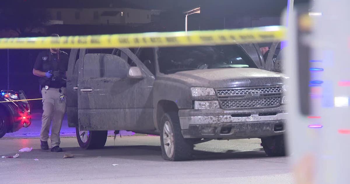 Fort Worth police search for shooting suspect after passenger is critically injured