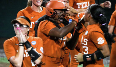 Texas vs Arizona State: Pinch-hitting star Victoria Hunter shines