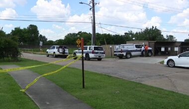 Person found dead along trail near Brays Bayou in Houston