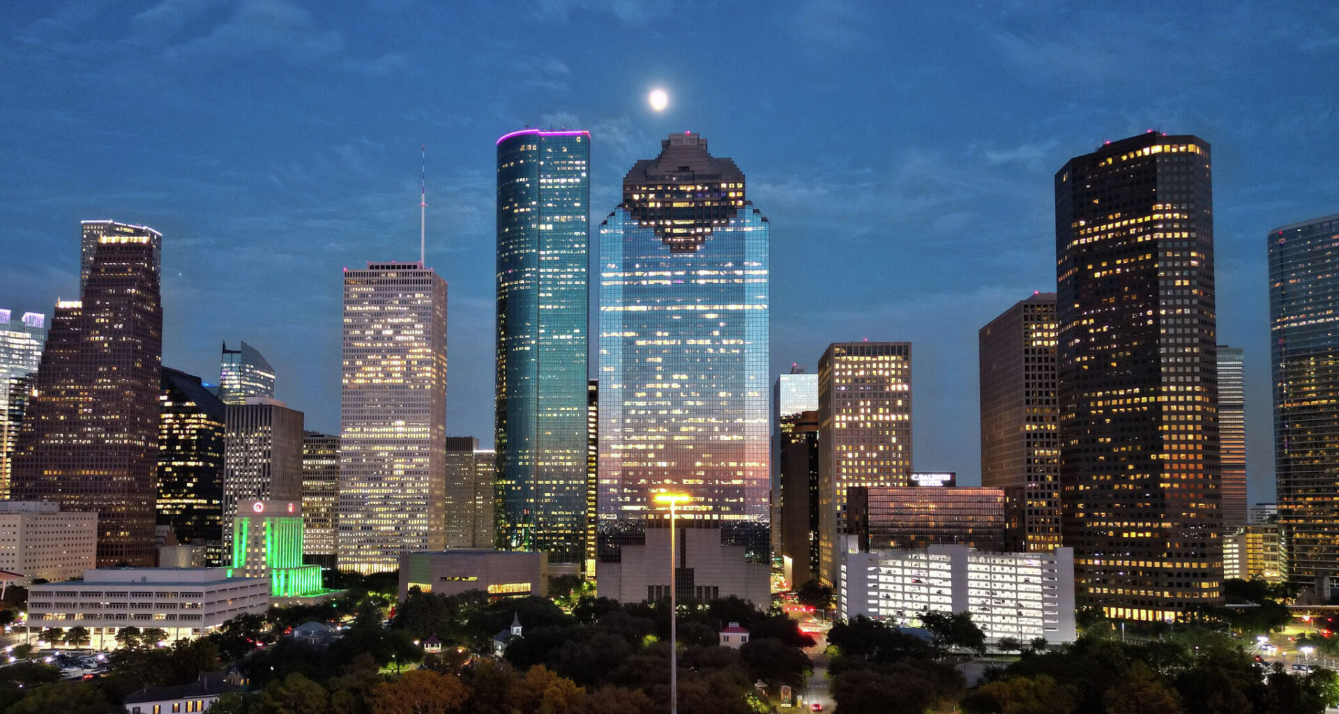Houston comes together to shame "DoHo" out of existence