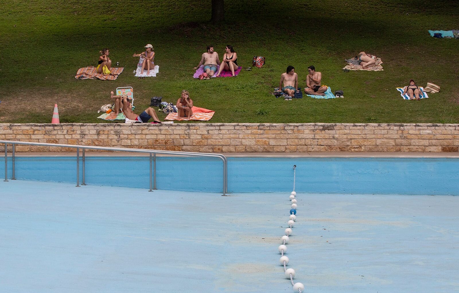 Child reported missing at Deep Eddy Pool is found, APD says