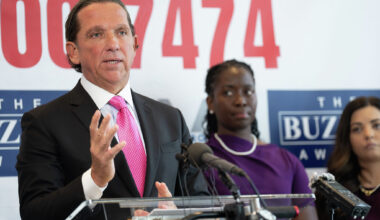 Tony Buzbee angers Houstonians with unbelievable Heights story