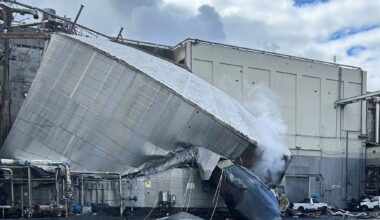 Chemical tank implosion in Washington state kills 1 and leaves 9 missing