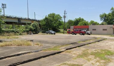 Houston finally moves to fix Midtown's broken sidewalks