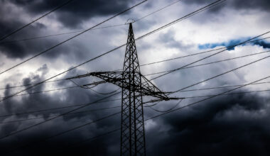 Centerpoint reports nearly 20,000 Houston homes without power