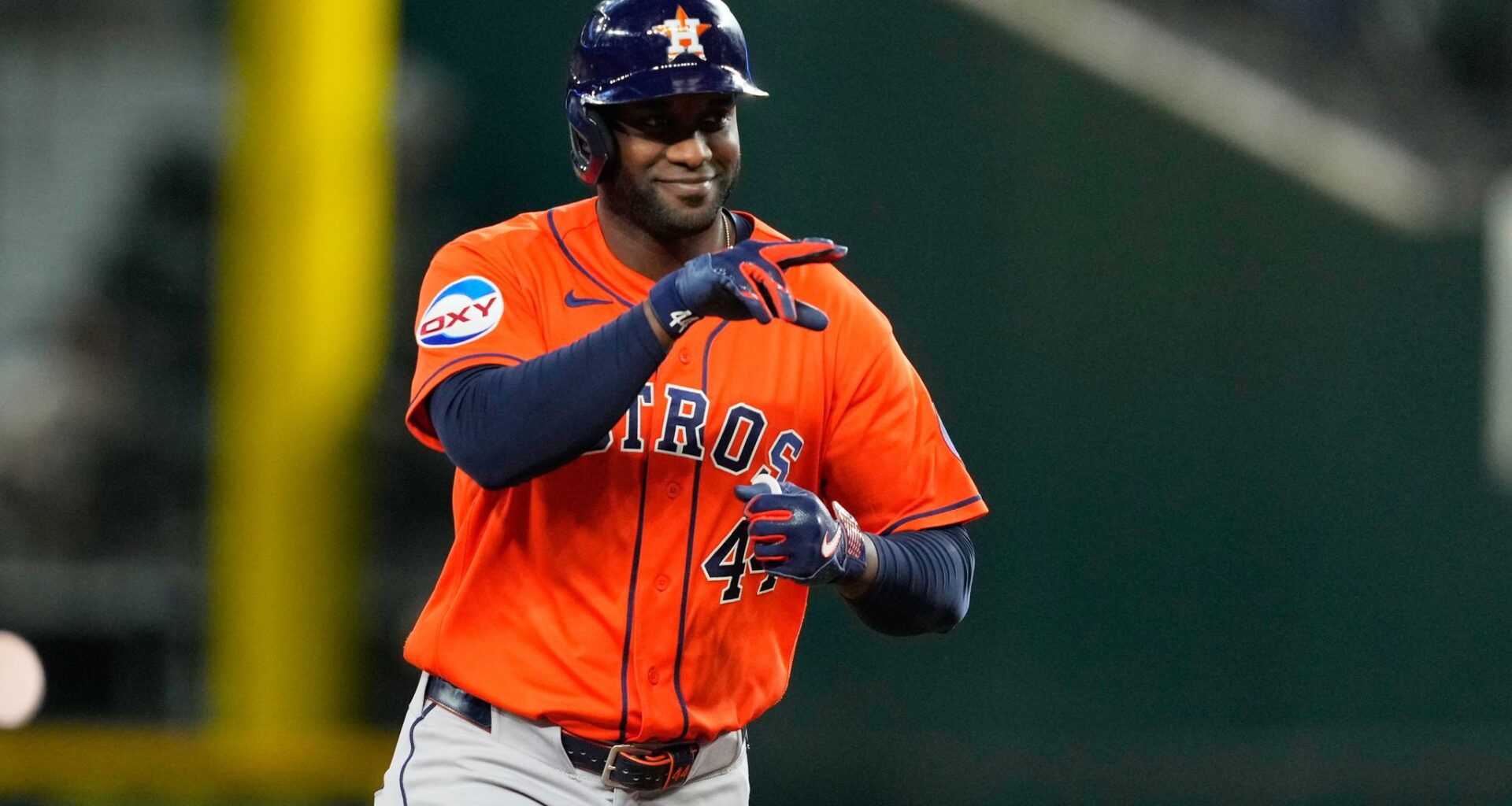Yordan Alvarez is on a heater with consecutive 2-homer nights to put the Houston slugger at 20