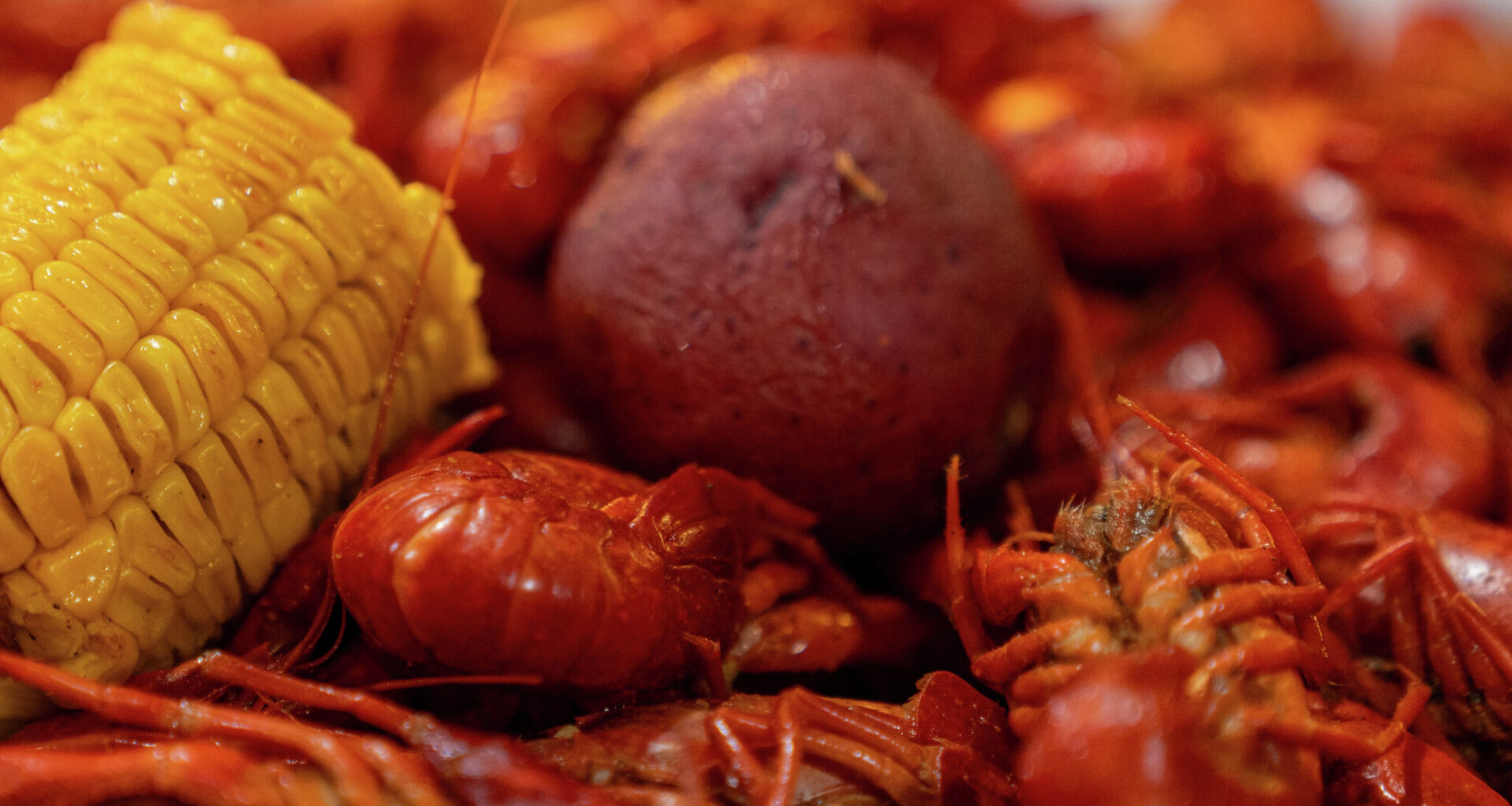 When does Texas crawfish season end in 2026?
