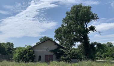 Wilonsky: Oak Cliff block seeks salvation from 2 godforsaken churches