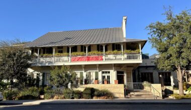 Carriqui closed in 2025, but the space will eventually make way for something new. 