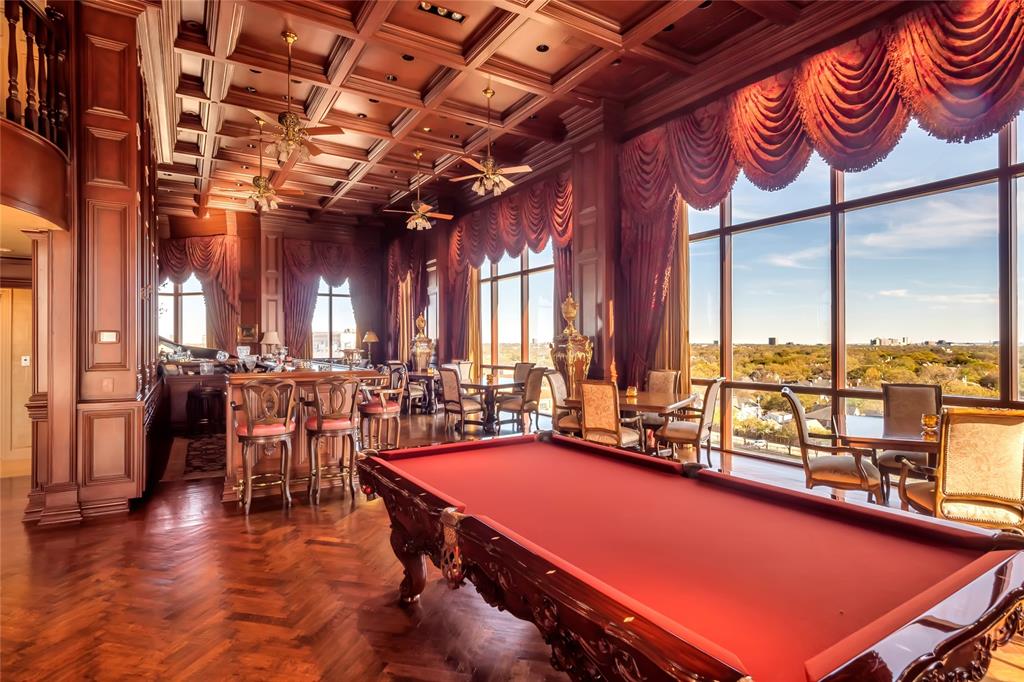 Dallas residence of tech founder listed for $17.5M overlooks Highland
