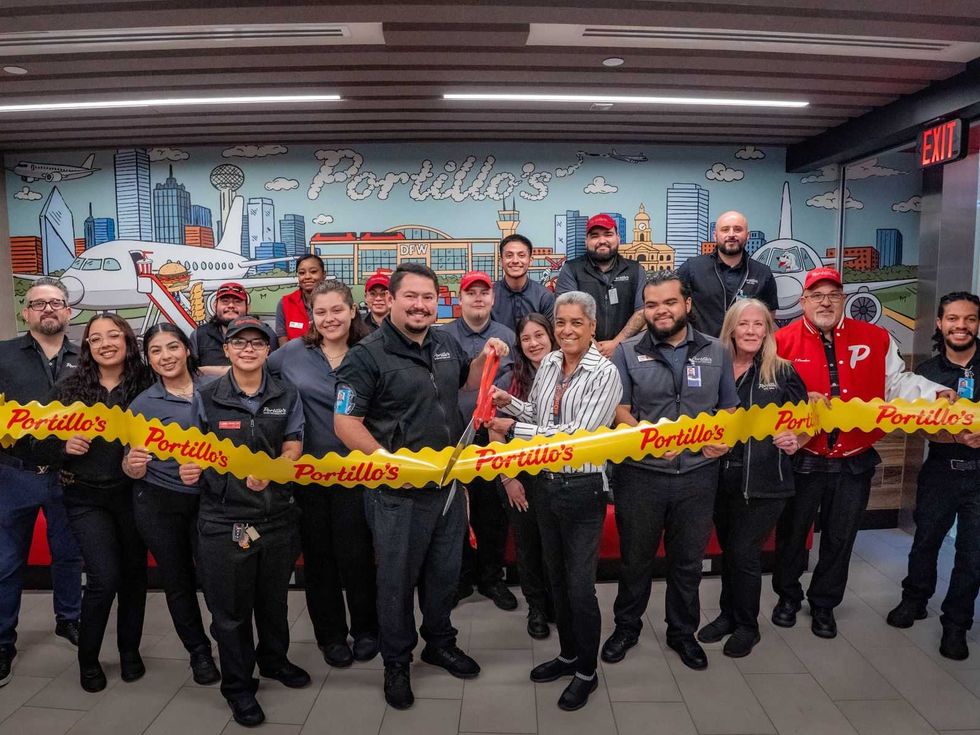 Portillo's DFW Airport