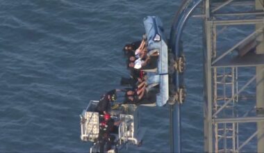 Firefighters rescue 8 riders stuck on Galveston roller coaster for 3 hours