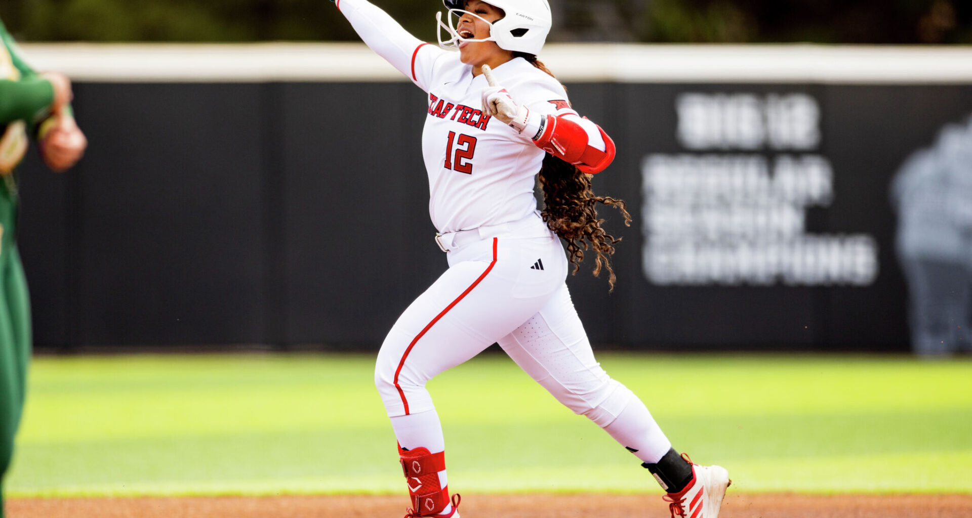 Texas Tech softball vs Tennessee game score: WCWS live updates