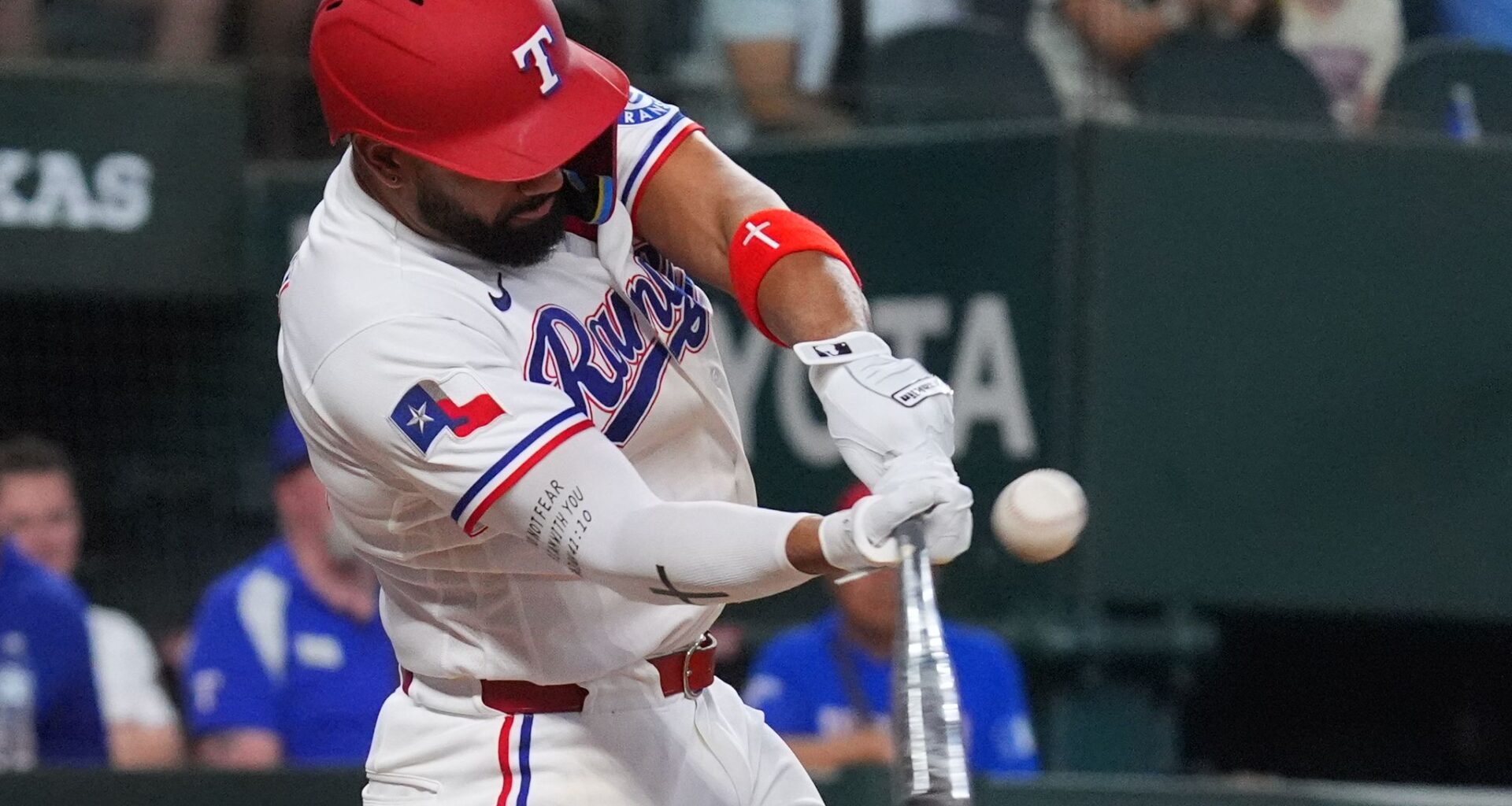 Duran’s RBI single lifts Rangers past Royals 7-6 on a 3-run ninth walk-off