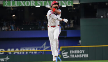 Watch: Rangers complete comeback for walk-off win vs. Royals